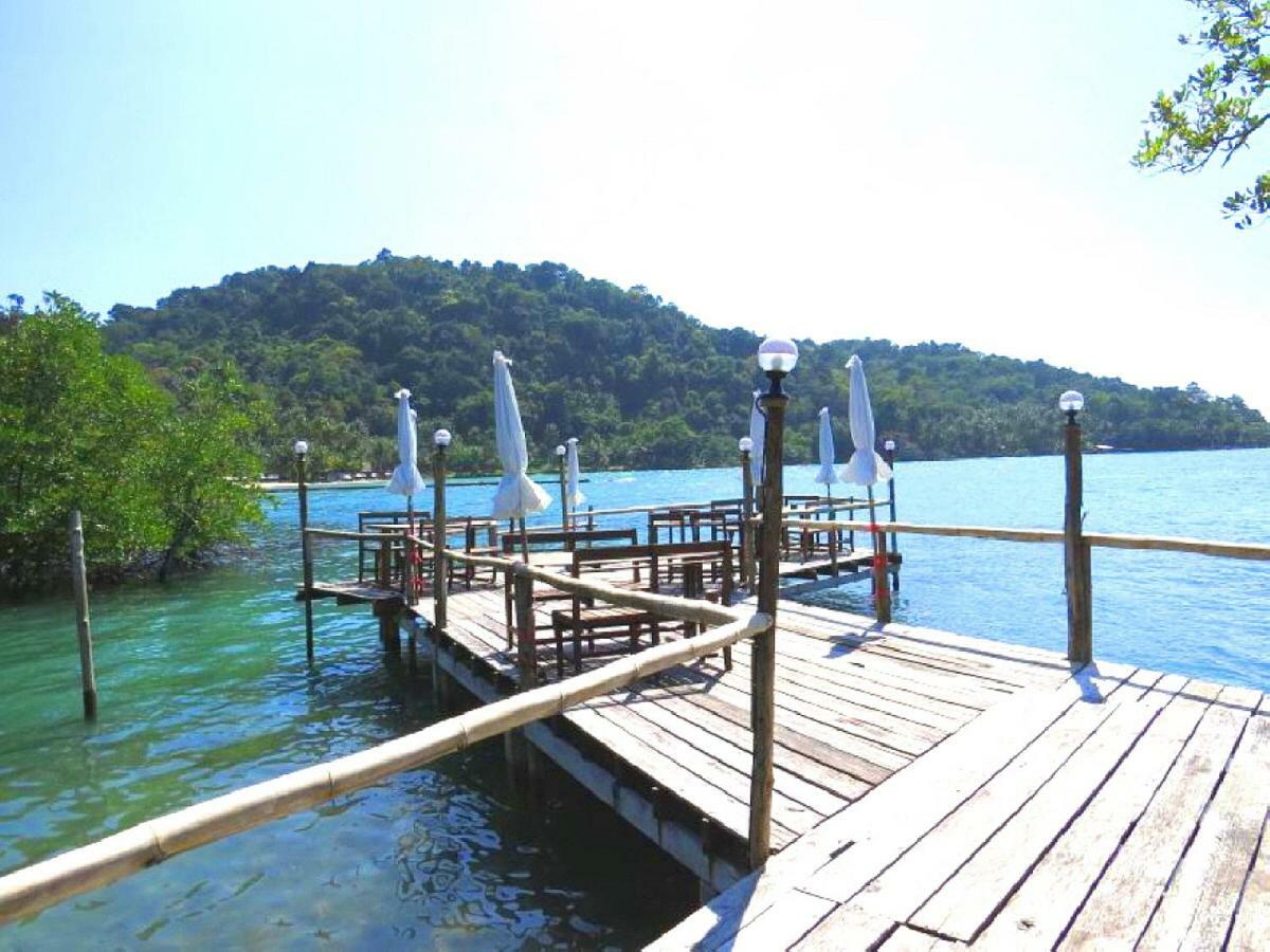 ホテル ฺbay Yard Hut チャン島 エクステリア 写真
