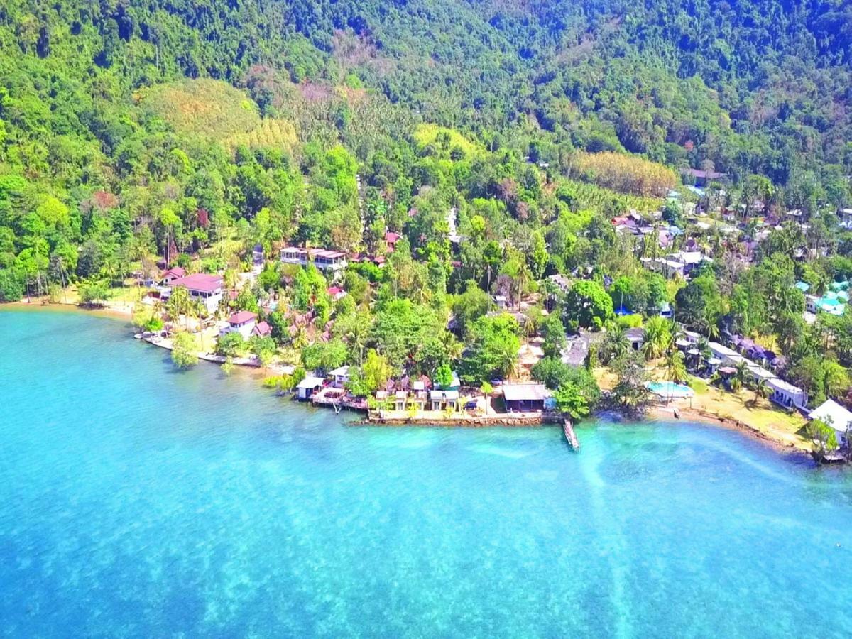 ホテル ฺbay Yard Hut チャン島 エクステリア 写真