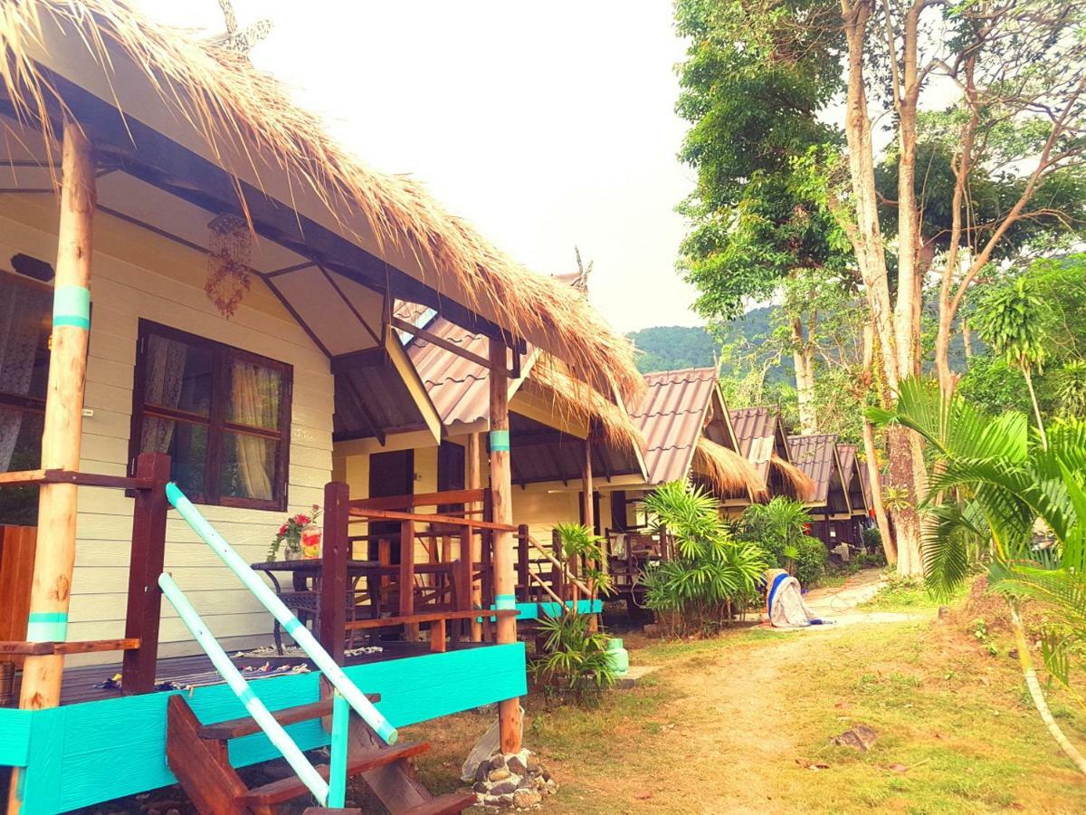 ホテル ฺbay Yard Hut チャン島 エクステリア 写真