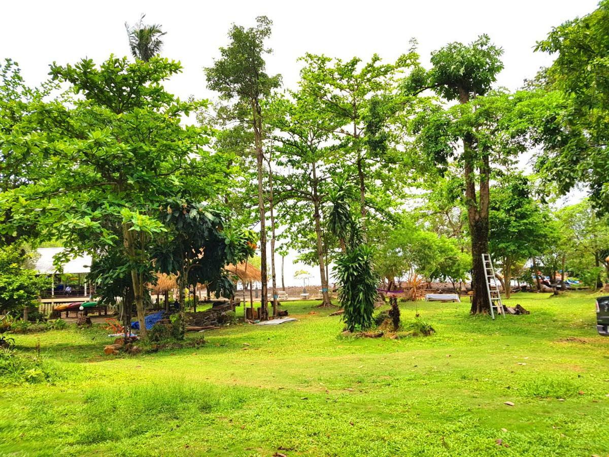 ホテル ฺbay Yard Hut チャン島 エクステリア 写真